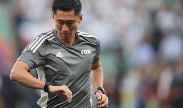 360体育官网-马宁傅明入围亚洲杯裁判名单 两助理裁判同时当选