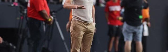 360体育app-滕哈赫：曼联下半场太松懈 友谊赛也不能这么踢