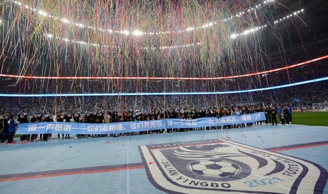 360体育官网-【专题】三年从中冠到中超 大连英博书写足球城传奇